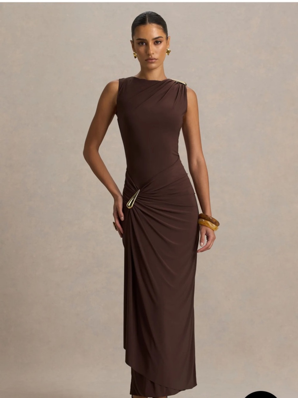 Club L London - FIORA
Brown Wide-Neck Maxi Dress With Gathered Detail